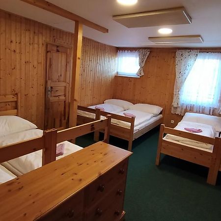 Penzion U Rybnika Marianska Екстер'єр фото